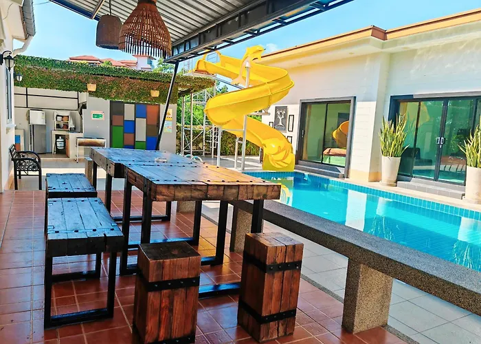 Baan Big Family Pool Villa