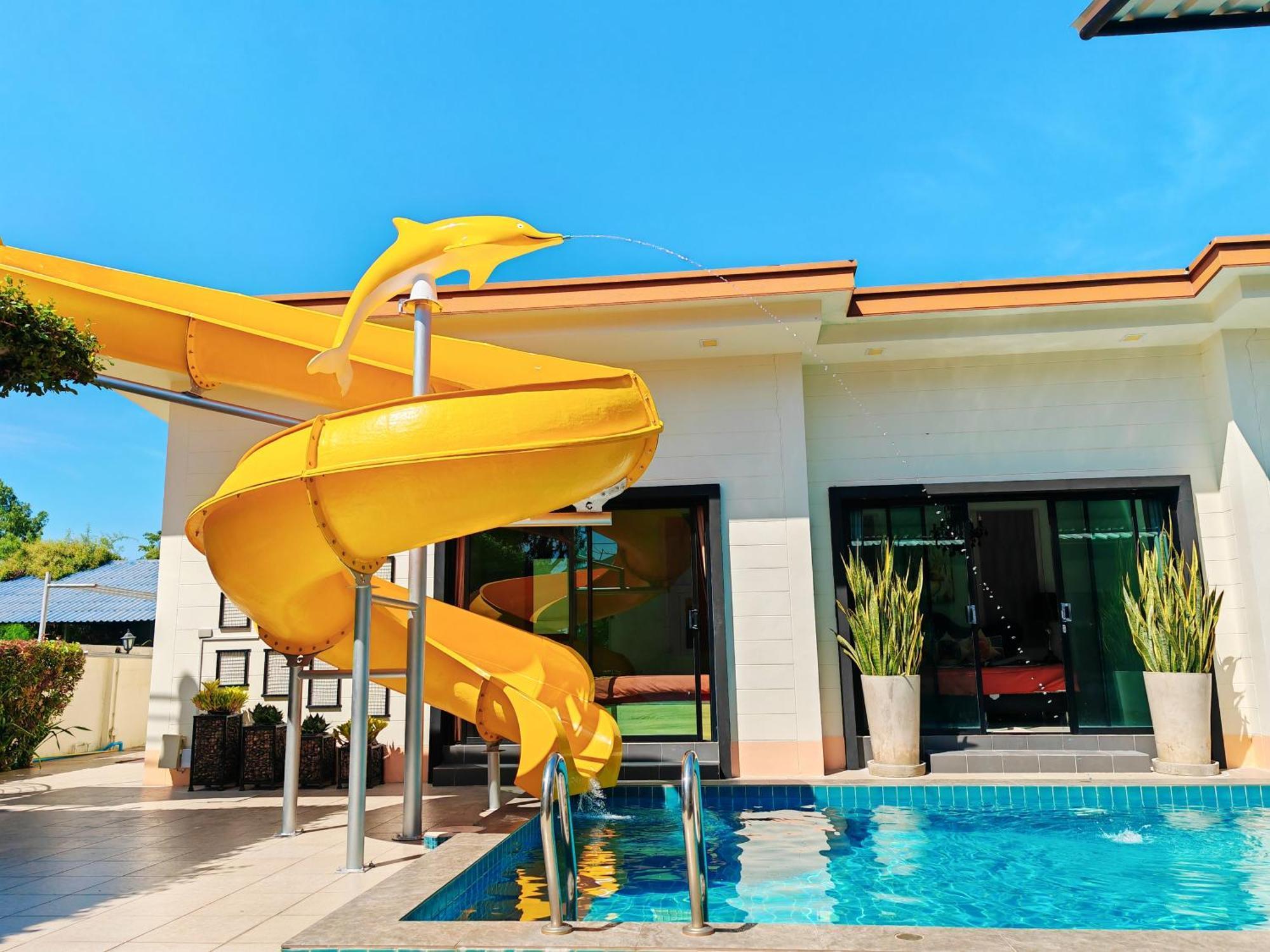 Baan Big Family Pool Hébergement de vacances