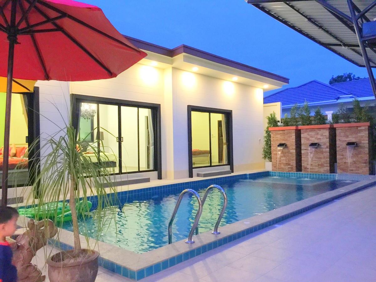 Baan Big Family Pool Hébergement de vacances HHQ