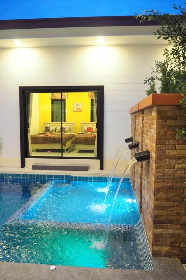 Baan Big Family Pool Hébergement de vacances HHQ